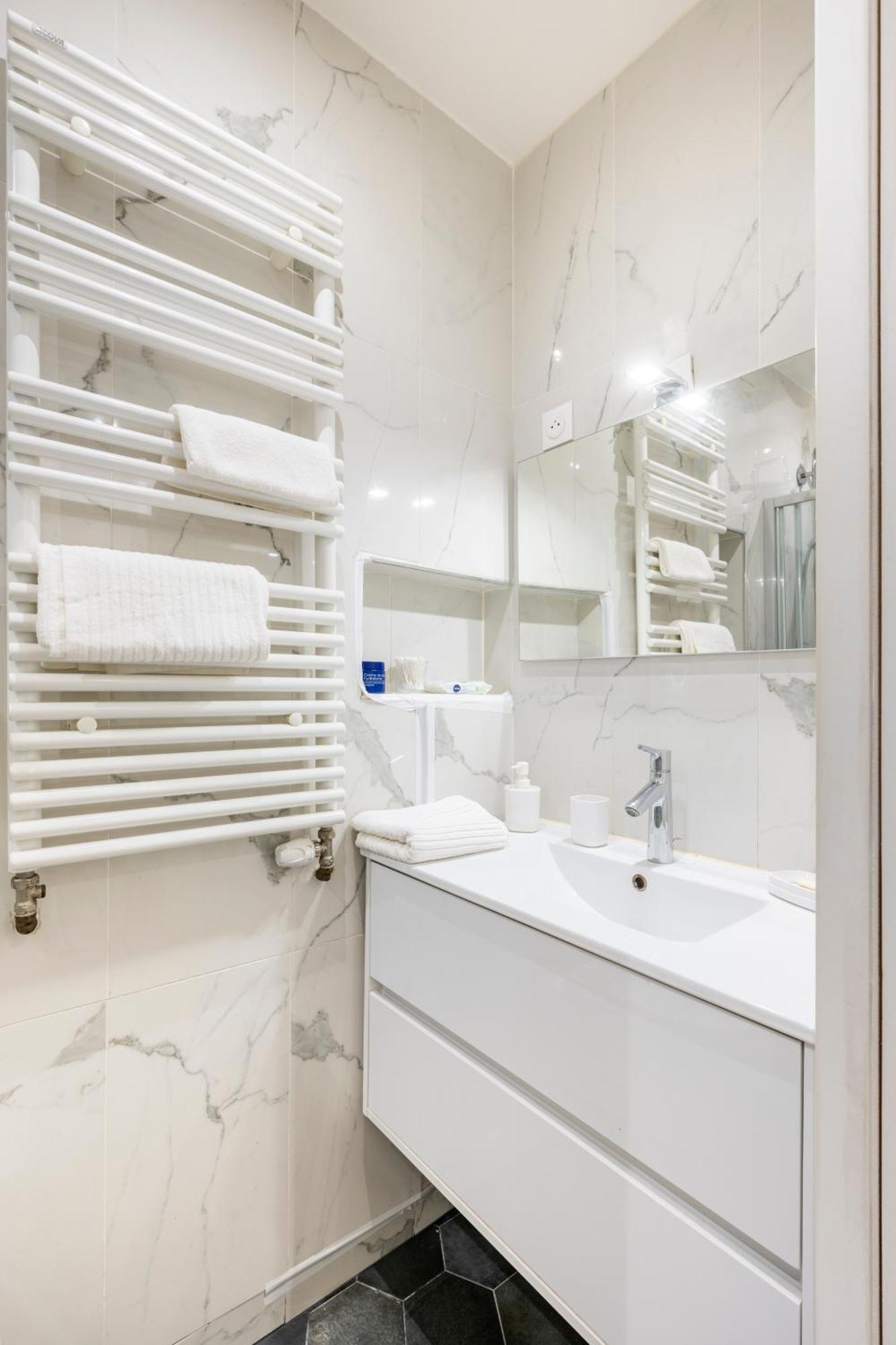 Appartement Puteaux La Defense Экстерьер фото